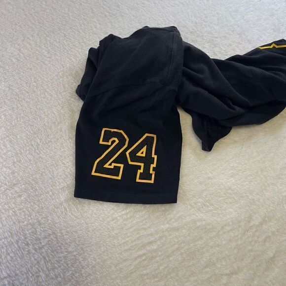 NIKE KOBE BRYANT 8 24 2016 Retirement LAKERS Banner DRI FIT T Shirt L MAMBA - Picture 14 of 16